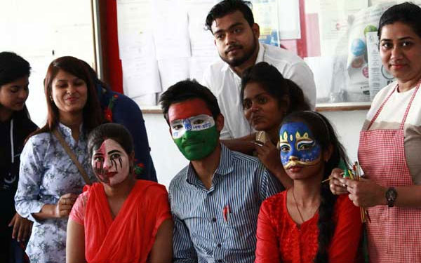 AZAD-campus-life4.jpg